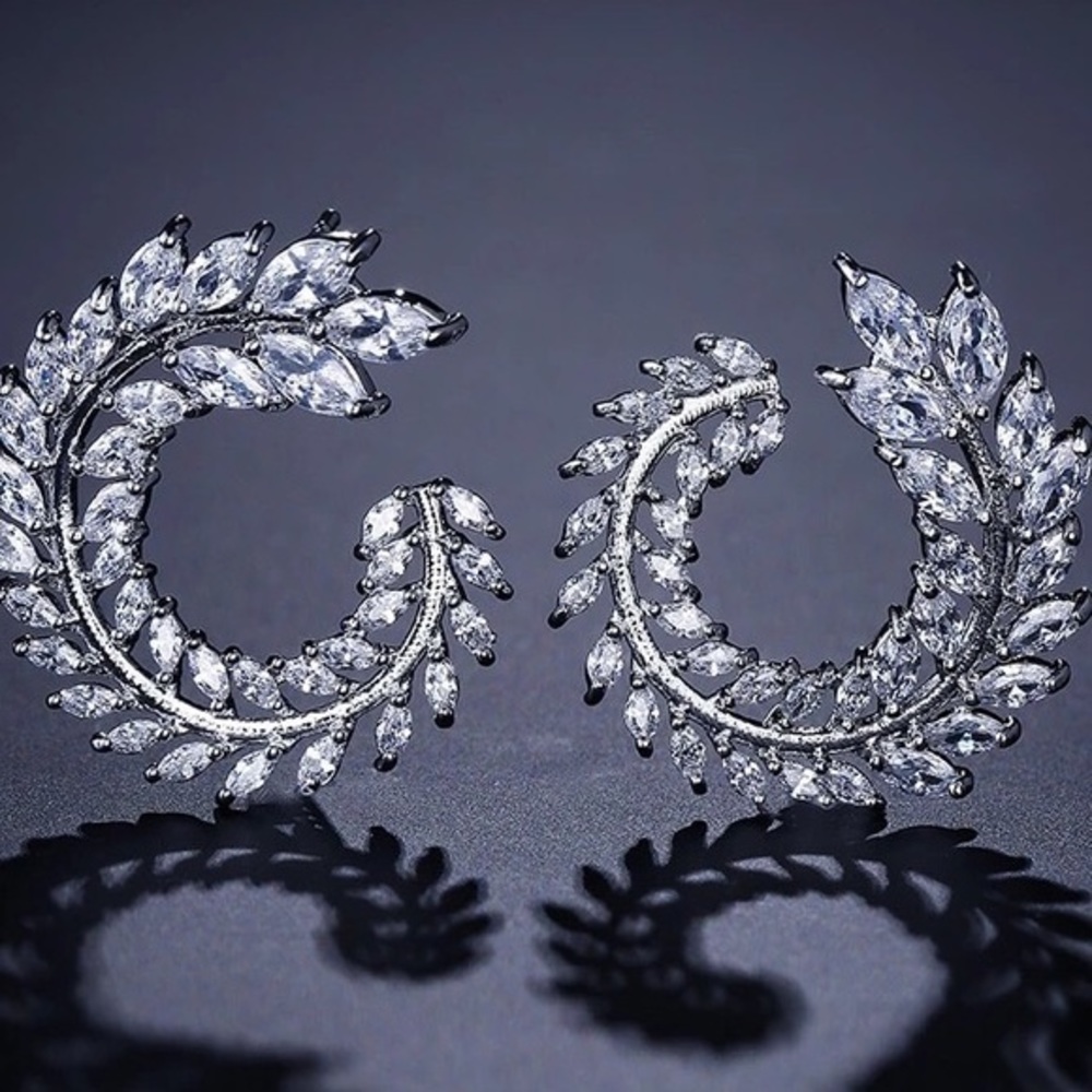 CZ Leaf Earrings & Necklace - Picture 2 of 5